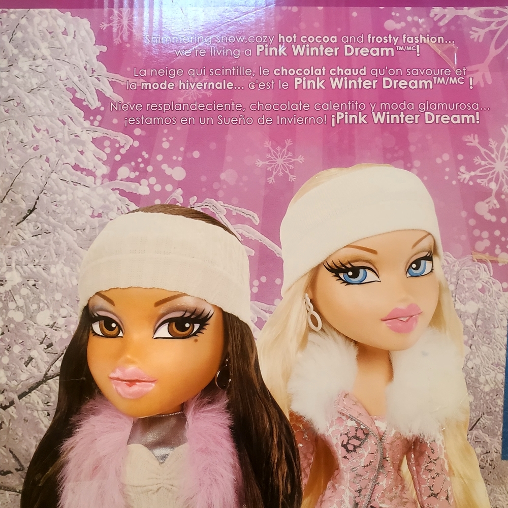 24" Pink Winter Cloe